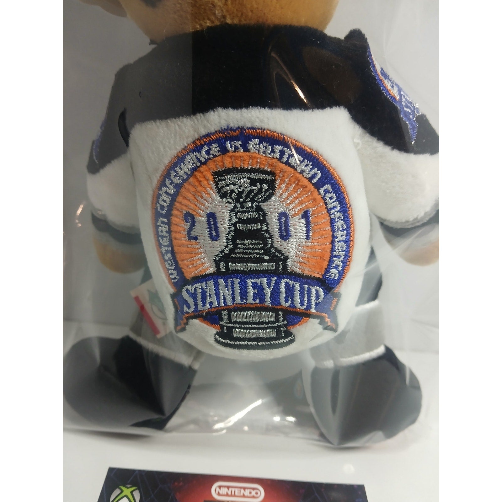 2001 CO AVALANCHE STANLEY CUP ICE BEANS TEDDY BEAR SIGNED BY PATRICK ROY #33