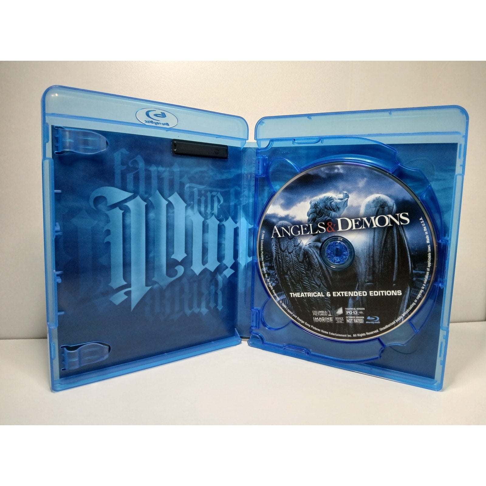 ANGELS AND DEMONS TOM HANKS 3 DISC BLU RAY/DIGITAL MOVIE CLEANED* TESTED WORKING