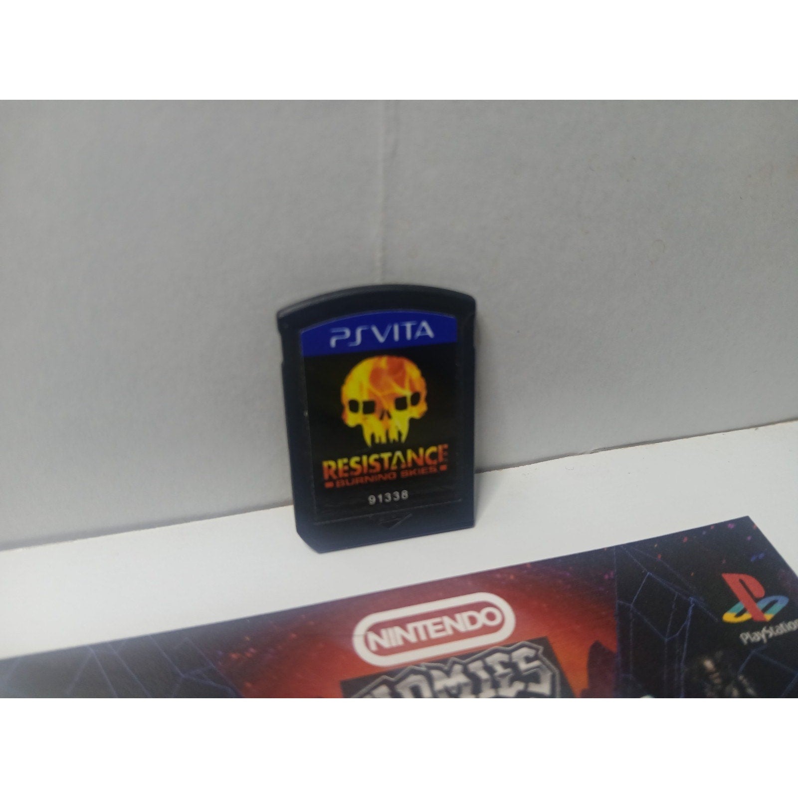 ✅ SONY PS VITA RESISTANCE BURNING SKIES ✅