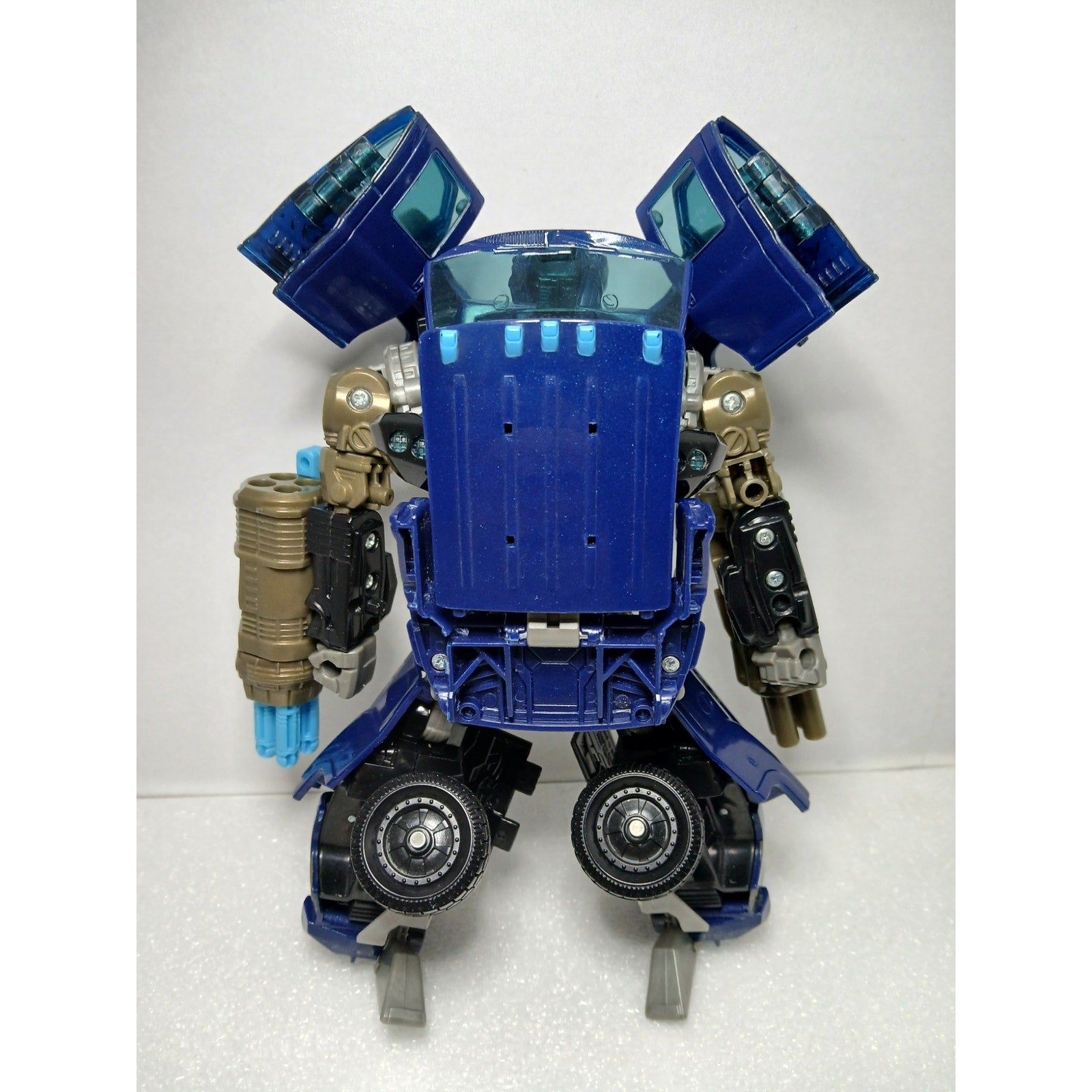 OFF ROAD IRONHIDE ALLSPARK VOYAGER TRANSFORMERS AUTOBOT FIGURE