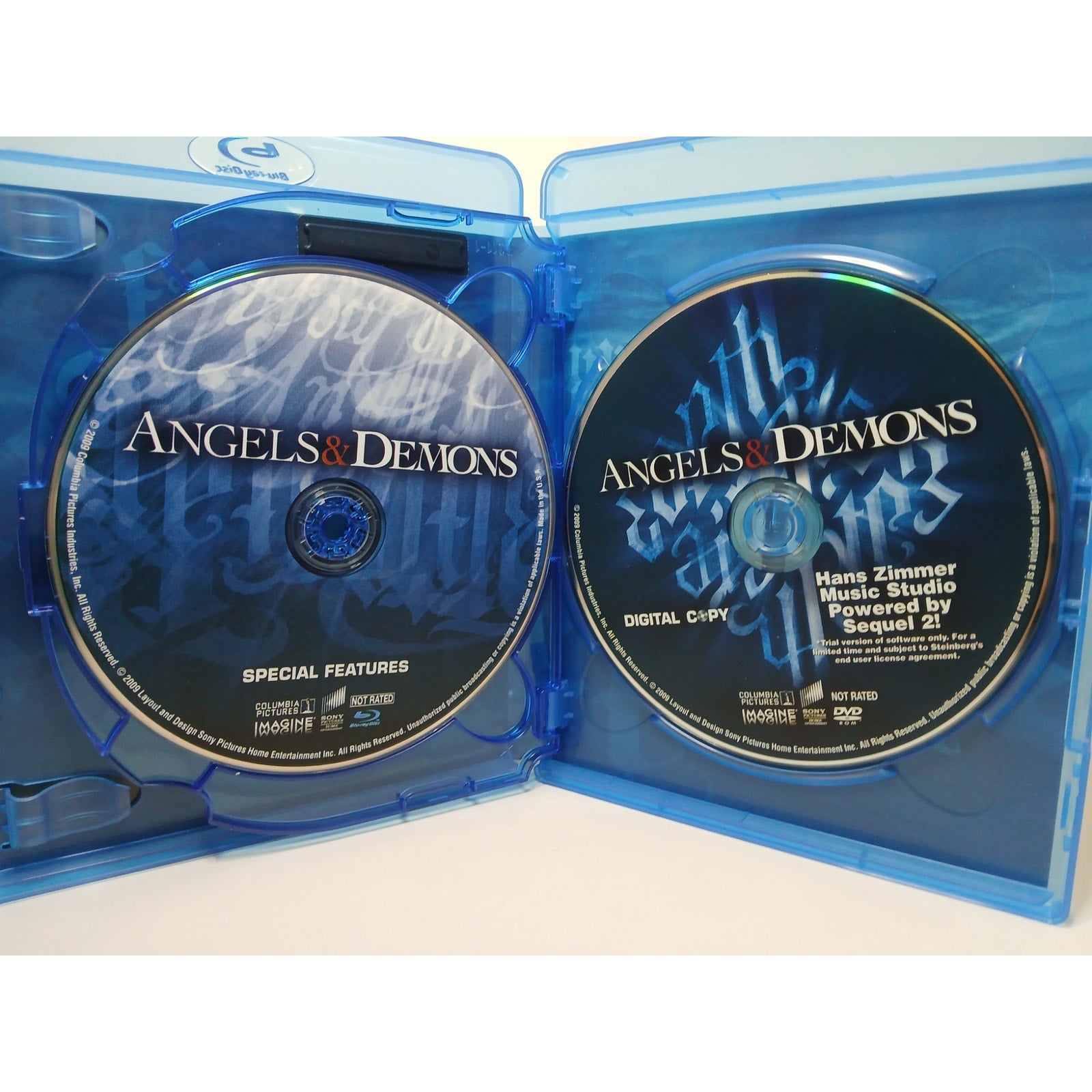 ANGELS AND DEMONS TOM HANKS 3 DISC BLU RAY/DIGITAL MOVIE CLEANED* TESTED WORKING