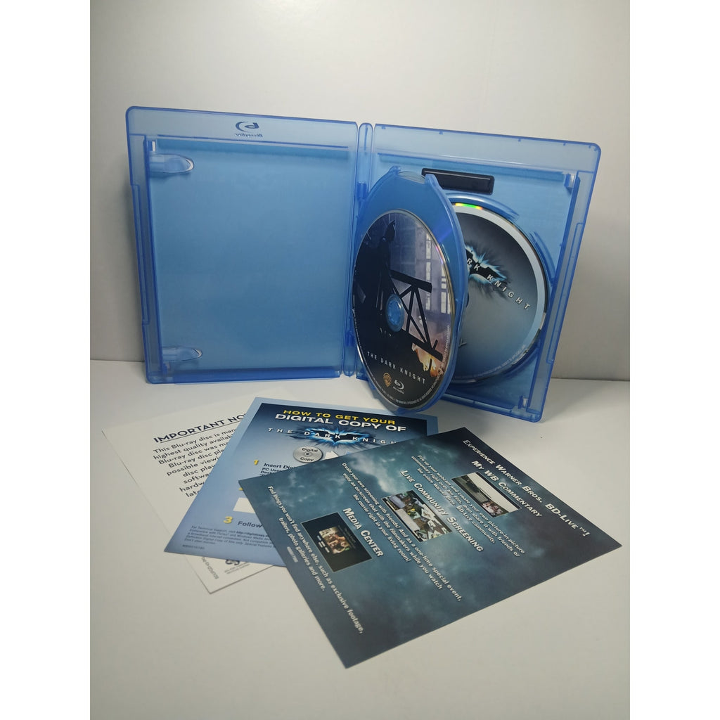 BATMAN THE DARK KNIGHT 3 DISC BLU RAY/DVD/DIGITAL MOVIE CLEANED* TESTED WORKING