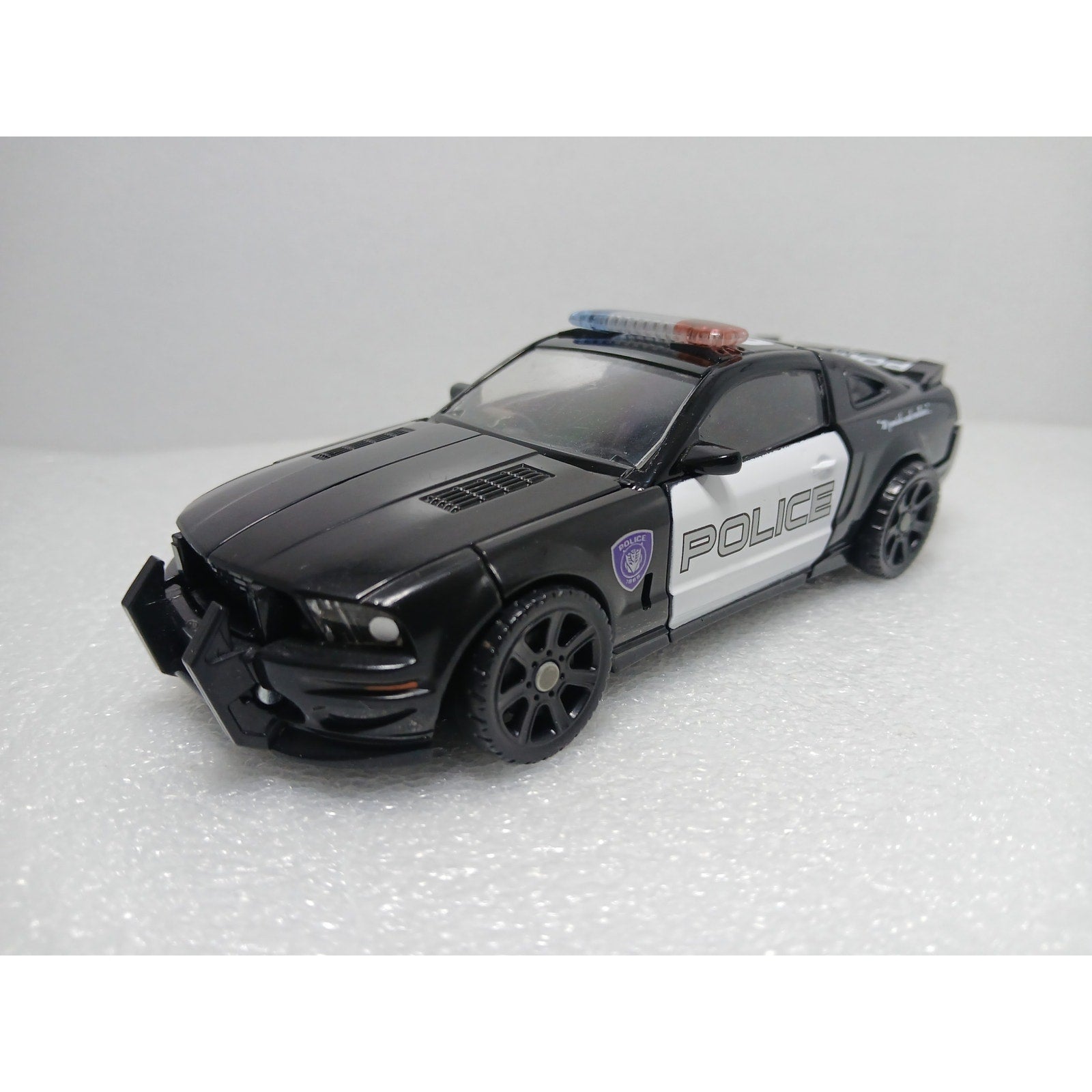 BARRICADE POLICE CAR 2007 TRANSFORMERS MOVIE DELUXE DECEPTICON FIGURE