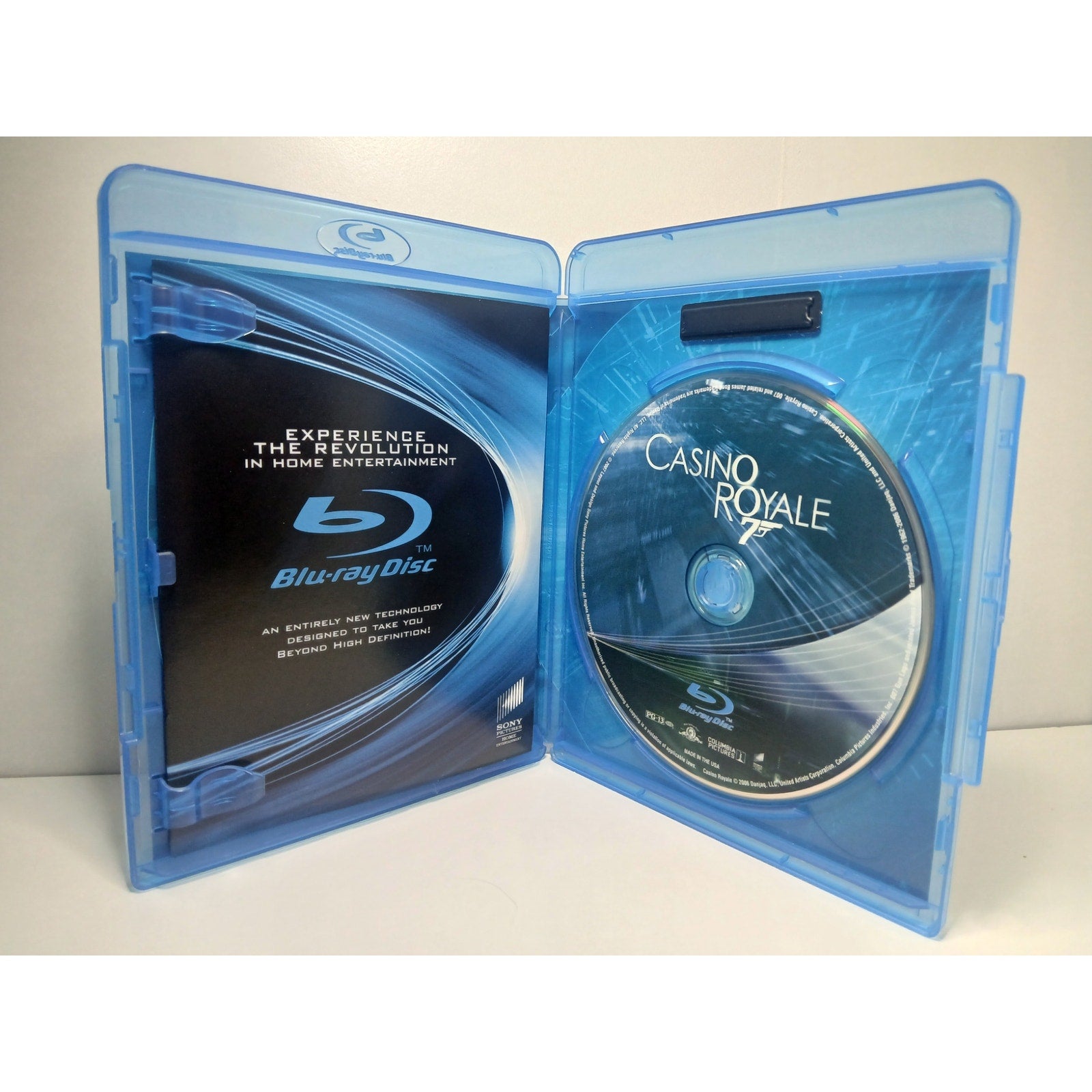 007 CASINO ROYALE BLU RAY MOVIE CLEANED* TESTED WORKING