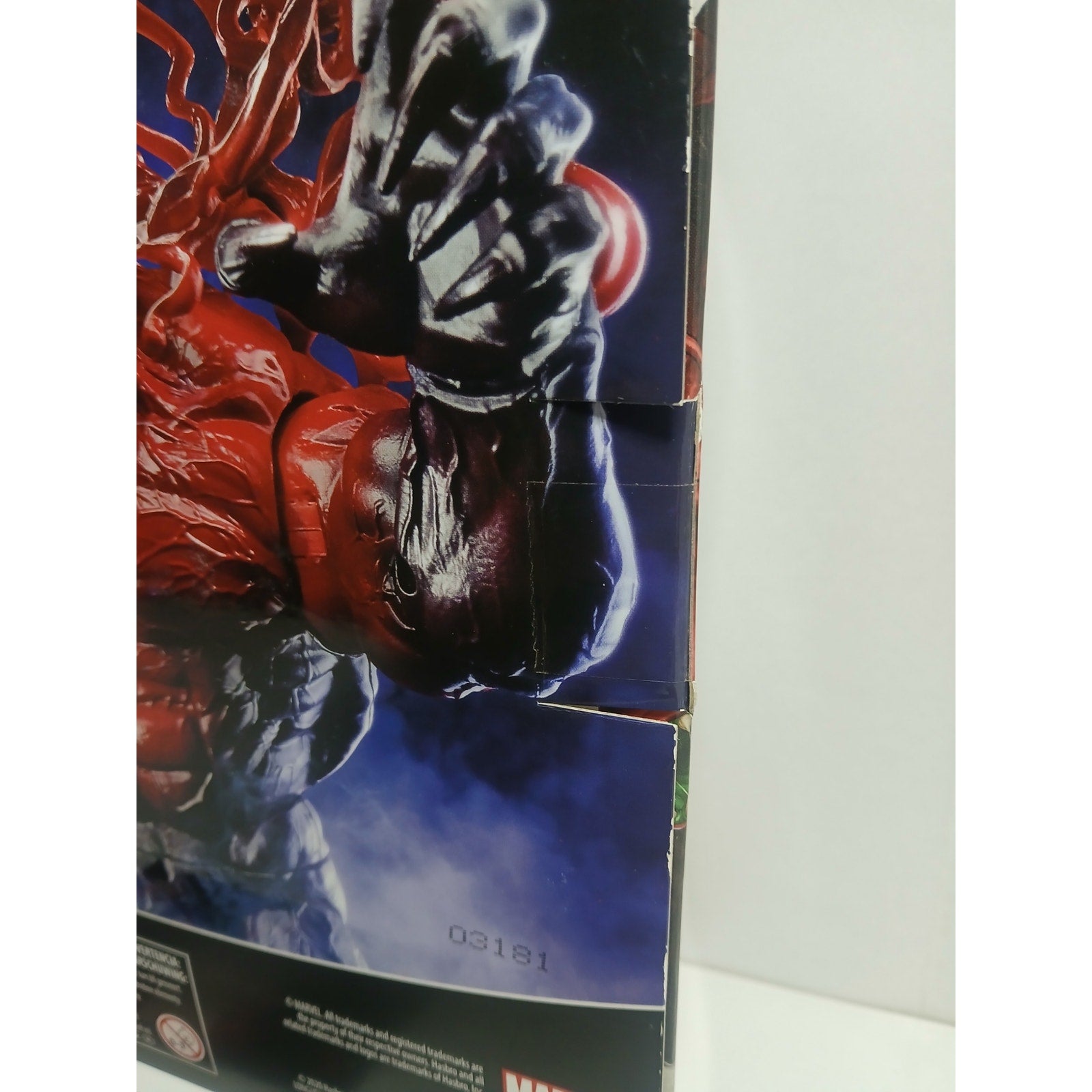 MARVELS VENOM TOXIN HASBRO ACTION FIGURE MARVEL LEGENDS MINT IN BOX (OPEN)