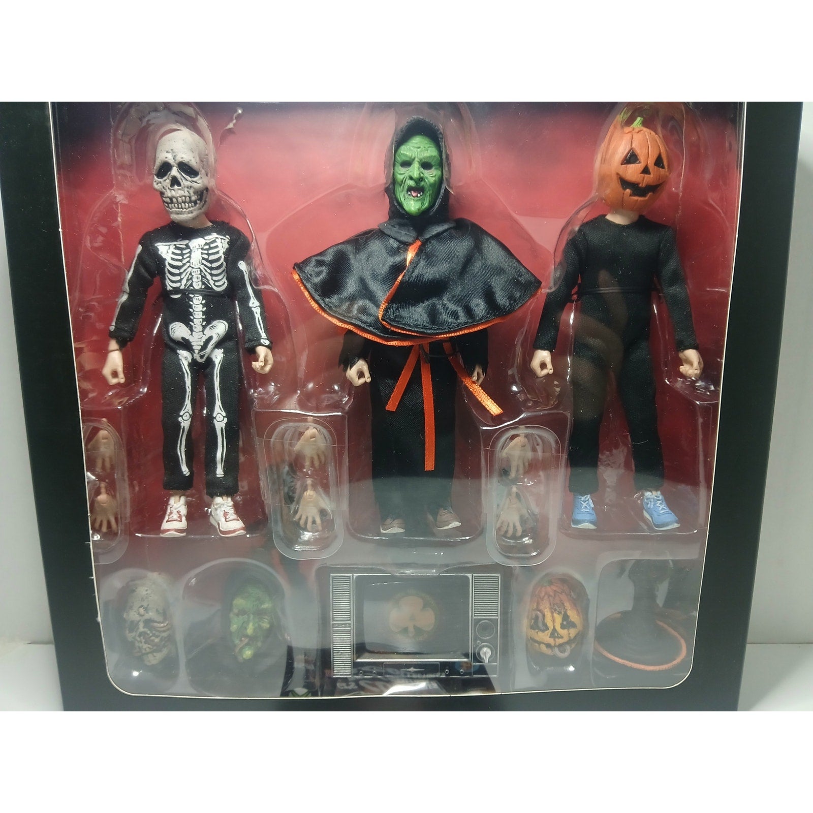 NECA SEASON OF THE WITCH 3 TRICK OR TREATERS SET NEW SEALED