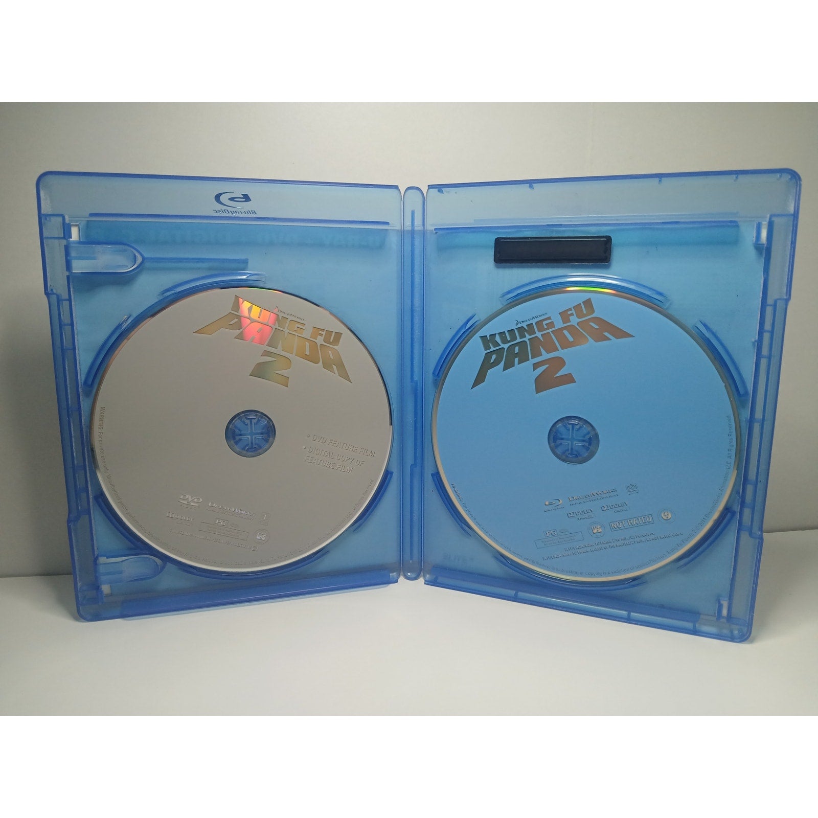 KUNG FU PANDA 2 BLU RAY/DVD MOVIE (NO CODE) CLEANED* TESTED WORKING