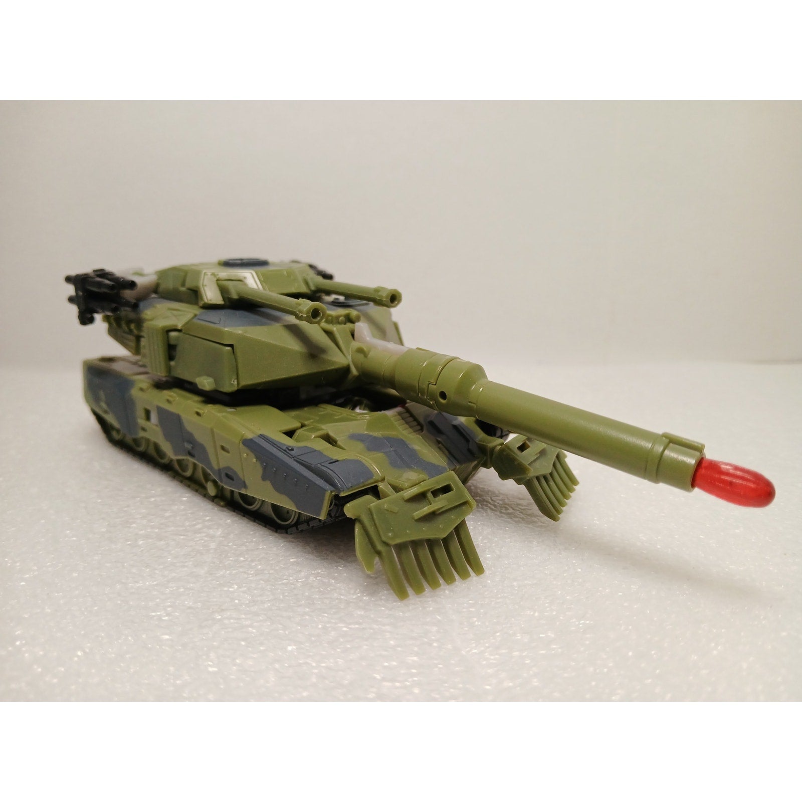 BRAWL TANK 2007 DECEPTICON DELUXE TRANSFORMERS FIGURE