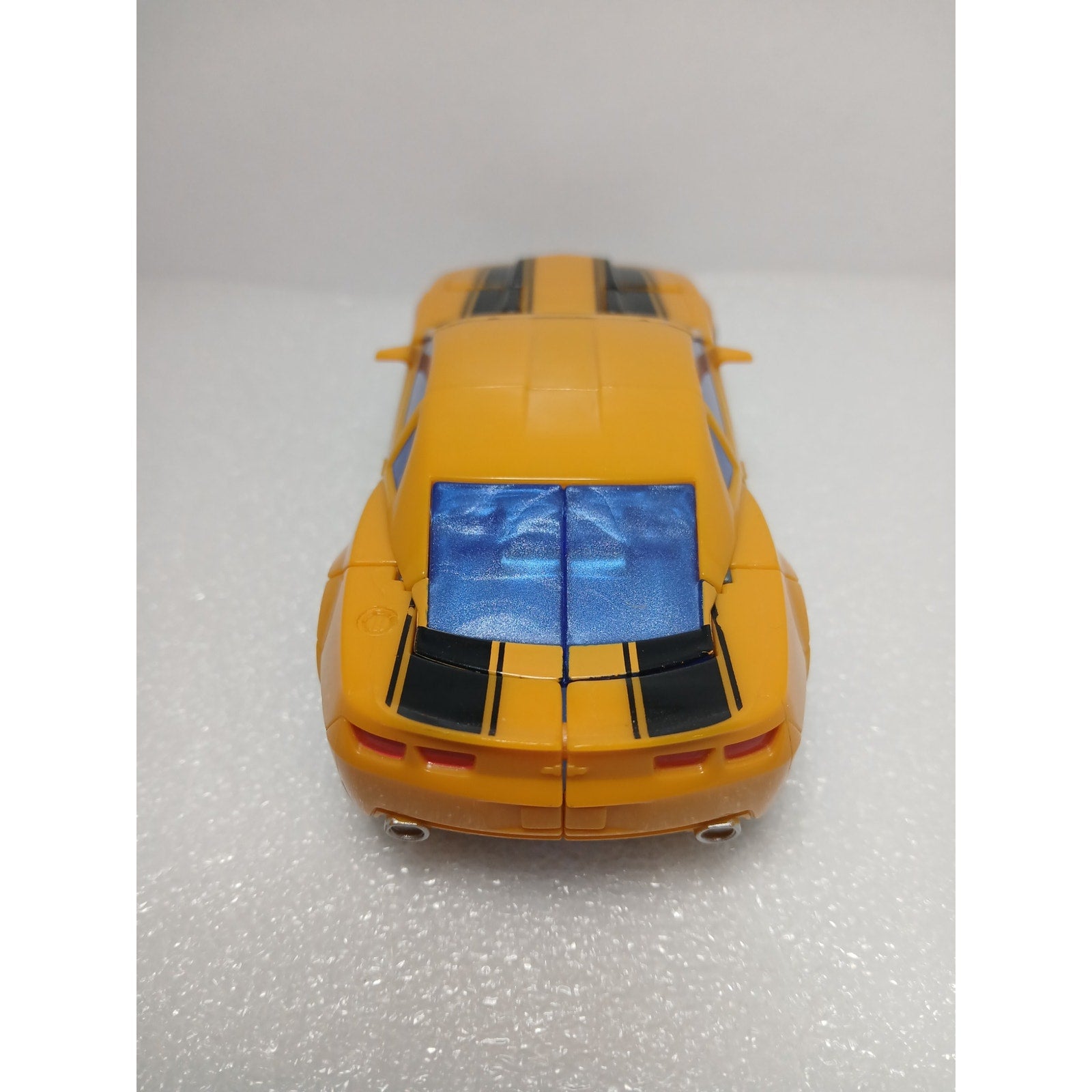 BUMBLEBEE REVENGE OF THE FALLEN CANNON DELUXE AUTOBOT TRANSFORMERS FIGURE