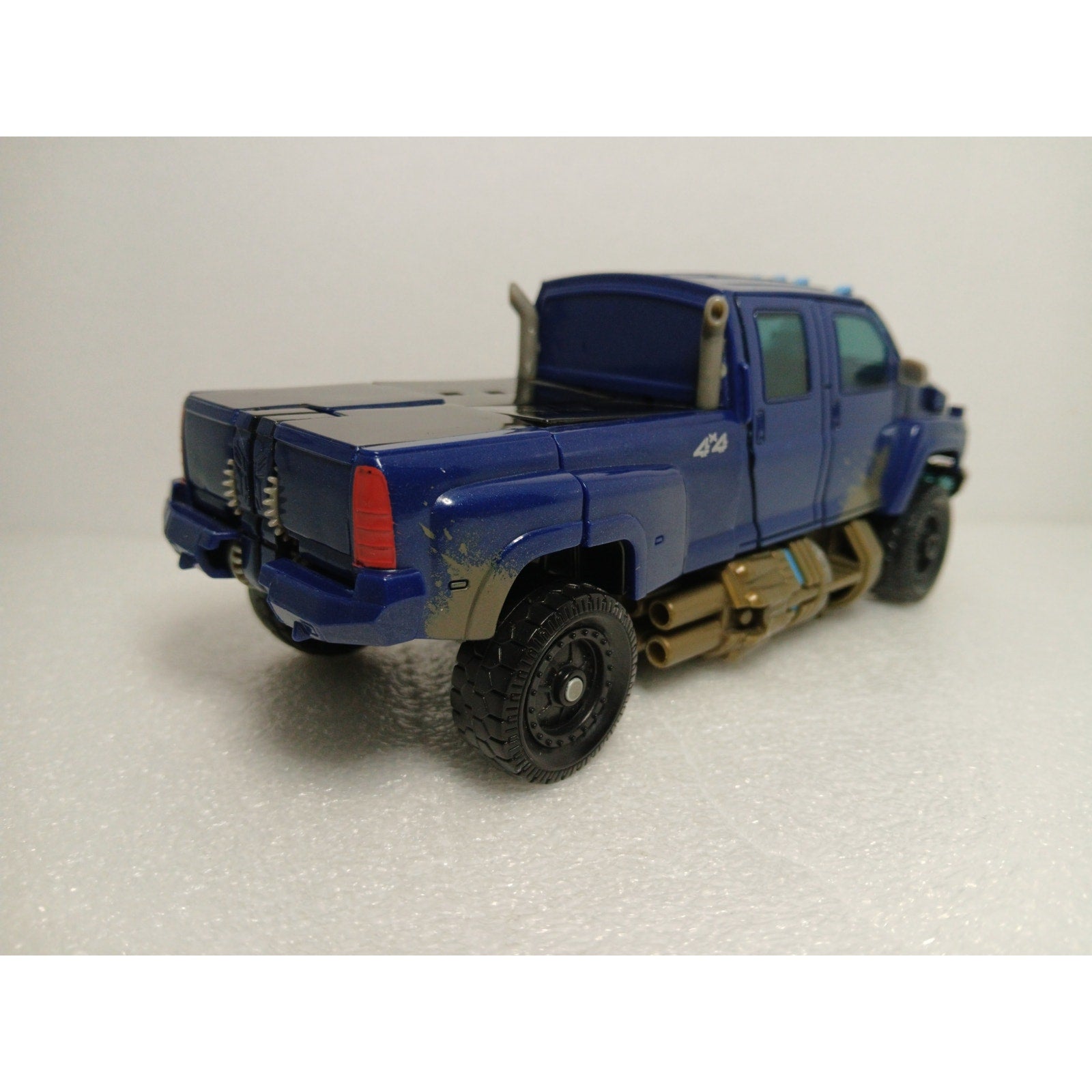OFF ROAD IRONHIDE ALLSPARK VOYAGER TRANSFORMERS AUTOBOT FIGURE