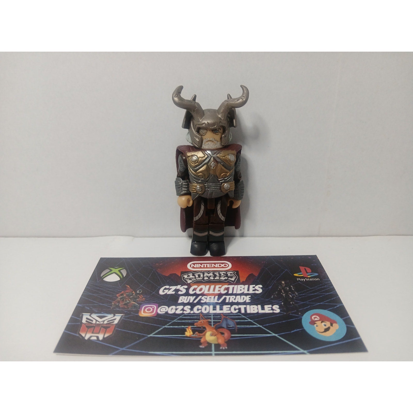 ODIN THOR MARVEL MEGABLOKS MEGACONSTRUX FIGURE